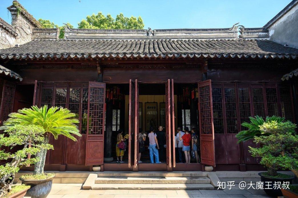 李德生之子，对越反击战时，被敌人包围，危急时刻大喊：向我开炮